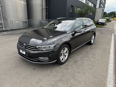 Gebraucht VW Passat Elegance 200 PS (147 kW) 2023 Kombi