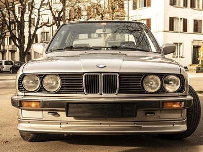 Gebraucht BMW 320 129 PS (94 kW) 1987