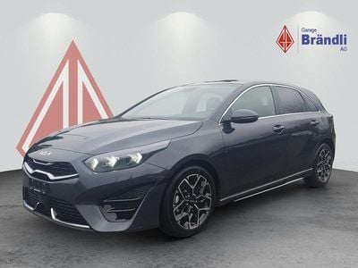 Grau Gebraucht 2023 Kia Ceed GT-Line Kleinwagen | CHF 29’900