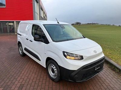 Neu Toyota Proace Verso City 100 kW (136 PS) 2026 Kombi
