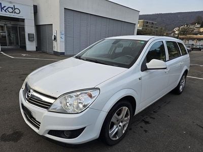 Gebraucht Opel Astra Enjoy 110 PS (80 kW) 2010