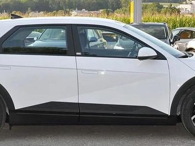 Weiss Neu 2025 Hyundai Ioniq Kleinwagen | CHF 39’600