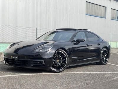Porsche Panamera 4S