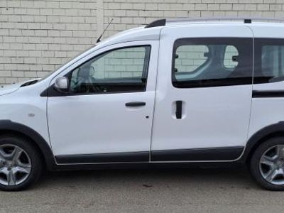 Weiss Gebraucht 2020 Dacia Dokker Stepway Van / Kleinbus | CHF 14’500 (Fairer Preis)