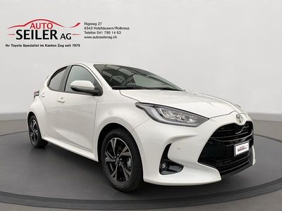 Weiss Neu 2025 Toyota Yaris Hybrid Trend Limousine | CHF 25’990 (Fairer Preis)