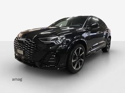 Neu Audi Q3 Sportback Attraction 150 PS (110 kW) 2025 Mythosschwarz metallic SUV