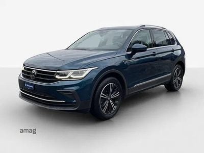 Nightshade blue metallic Gebraucht 2022 VW Tiguan Life SUV | CHF 29’900 (Guter Preis)