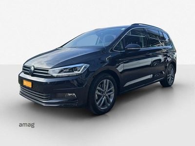 Deepblack perleffekt Gebraucht 2024 VW Touran Comfortline Van / Kleinbus | CHF 33’490 (Guter Preis)