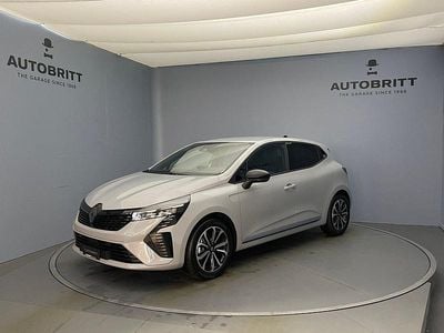 Grau Gebraucht 2024 Renault Clio V Techno Limousine | CHF 22’900 (Fairer Preis)