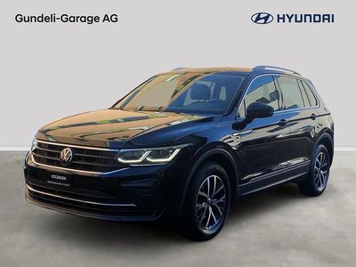 Gebraucht VW Tiguan Life 150 PS (110 kW) 2022 Schwarz SUV