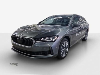Graphite grau, metallic Gebraucht 2024 Skoda Superb Selection Kombi | CHF 43’900 (Teuer)