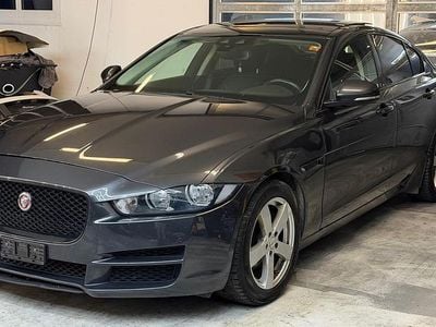 Gebraucht 2015 Jaguar XE Prestige Limousine | CHF 4’500