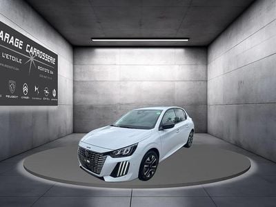 Neu Peugeot 208 Allure 100 kW (136 PS) 2025 Weiss Kleinwagen