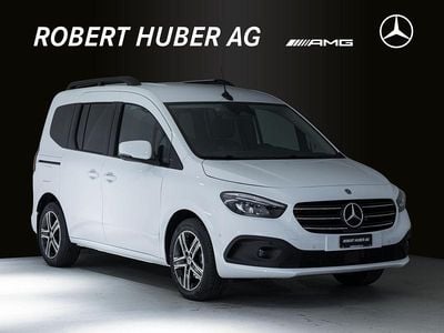 Neu Mercedes T180 Progressive 116 PS (85 kW) 2026 Weiss Van / Kleinbus