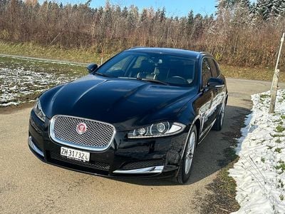 Gebraucht 2015 Jaguar XF Sportbrake Luxury Kombi | CHF 13’900 (Fairer Preis)