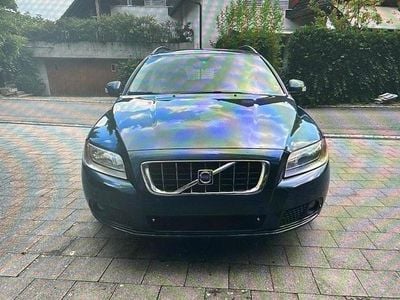Gebraucht 2008 Volvo V70 Kinetic Kombi | CHF 2’999