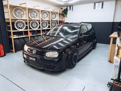 Gebraucht 2003 VW Golf IV R | CHF 24’900