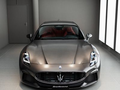 Gebraucht Maserati Granturismo 550 PS (404 kW) 2023 Grau Coupé