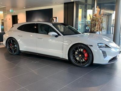 Gebraucht Porsche Taycan GTS Performance Package 439 kW (598 PS) 2022 Limousine