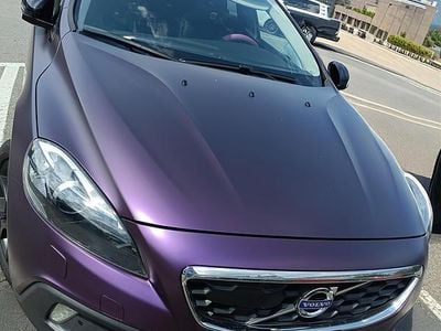 Gebraucht 2013 Volvo V40 CC Summum Kombi | CHF 14’250 (Fairer Preis)