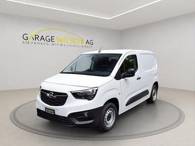Weiss Gebraucht 2023 Opel Combo S Van / Kleinbus | CHF 23’990 (Fairer Preis)