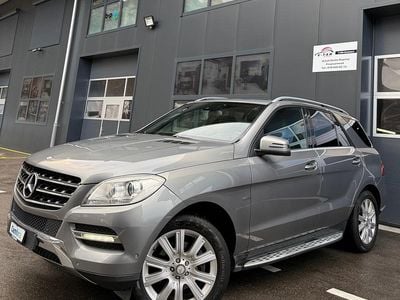 Gebraucht Mercedes ML250 Edition 204 PS (150 kW) 2011 SUV