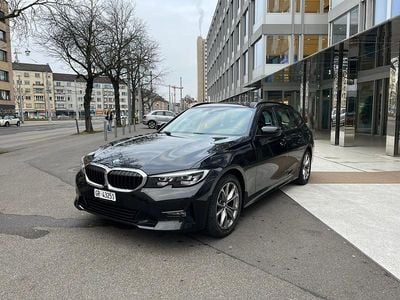 Gebraucht 2022 BMW 320e Kombi | CHF 32’900 (Fairer Preis)