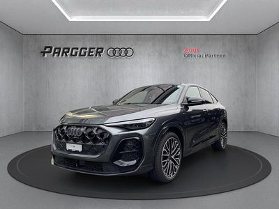 Grau Neu 2025 Audi Q5 Sportback Advanced SUV | CHF 99’150 (Etwas zu teuer)