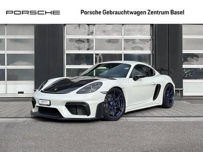 Porsche 718 Cayman GT4
