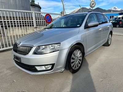 gebraucht Skoda Octavia Combi 1.6 TDI Style DSG