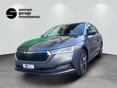 gebraucht Skoda Octavia Combi 1.5 TSI mHEV DSG Style