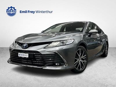 Grau Gebraucht 2024 Toyota Camry Premium Limousine | CHF 39’450 (Fairer Preis)