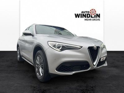 Grau Gebraucht 2018 Alfa Romeo Stelvio Super SUV | CHF 24’800 (Teuer)