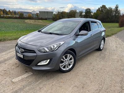 Gebraucht Hyundai i30 Style 135 PS (99 kW) 2013 Kombi