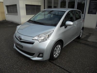 Gebraucht Toyota Verso-S Luna 99 PS (72 kW) 2013 Van / Kleinbus
