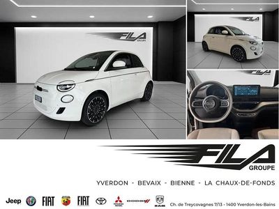 Neu Fiat 500e La Prima 86 kW (118 PS) 2025 Weiss Kleinwagen