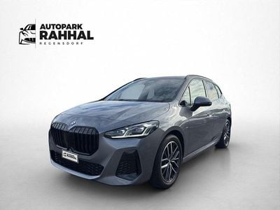 Gebraucht BMW 218 Active Tourer M Sport 150 PS (110 kW) 2024 Grau Van / Kleinbus