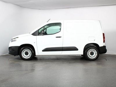 gebraucht Toyota Proace City Duty 1,5-l-D-4D mit 6-Gang-Schaltgetriebe L1