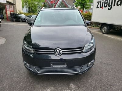 Gebraucht 2012 VW Touran Comfortline Van / Kleinbus | CHF 12’500 (Etwas zu teuer)