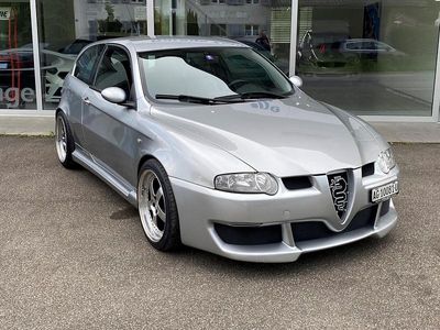 Silber Gebraucht 2002 Alfa Romeo 147 Distinctive Kleinwagen | CHF 8’900