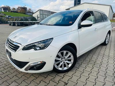 Gebraucht 2015 Peugeot 308 Allure Kombi | CHF 8’900 (Etwas zu teuer)