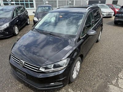 Gebraucht 2016 VW Touran Highline Van / Kleinbus | CHF 11’900 (Guter Preis)