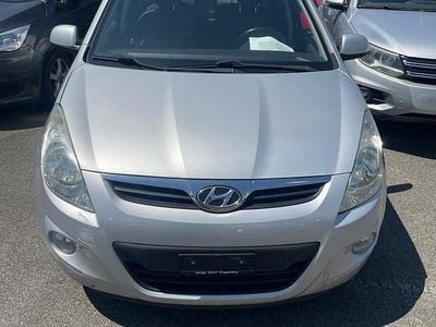 Gebraucht Hyundai i20 Style 101 PS (74 kW) 2009 Kleinwagen