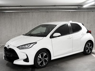 Weiss Neu 2026 Toyota Yaris Hybrid Trend Limousine | CHF 27’500 (Fairer Preis)