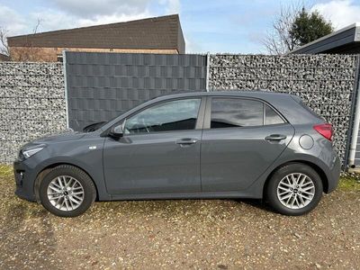 gebraucht Kia Rio 1.0 T DCT APP SHZ ALU PDC CAM