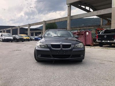 Gebraucht 2008 BMW 318 Kombi | CHF 1’200