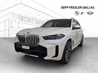 Weiss Gebraucht 2024 BMW X5 M Sport SUV | CHF 84’800 (Etwas zu teuer)