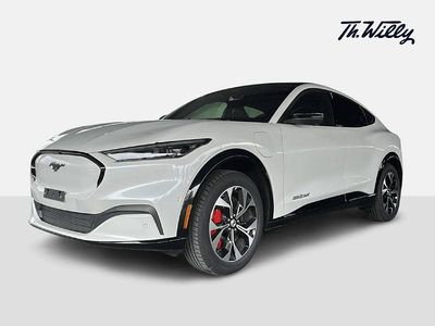 Weiss Gebraucht 2023 Ford Mustang Mach-E Premium SUV | CHF 43’900 (Etwas zu teuer)
