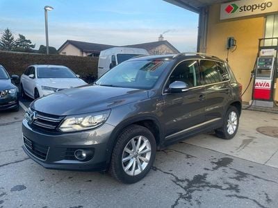 Gebraucht VW Tiguan LOUNGE 150 PS (110 kW) 2015 SUV