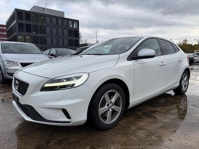 Gebraucht 2016 Volvo V40 R-Design Momentum | CHF 9’900